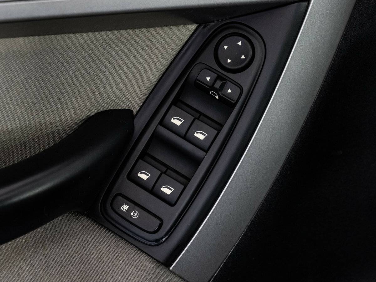 Citroen C4 Picasso, 2011 Фото №17