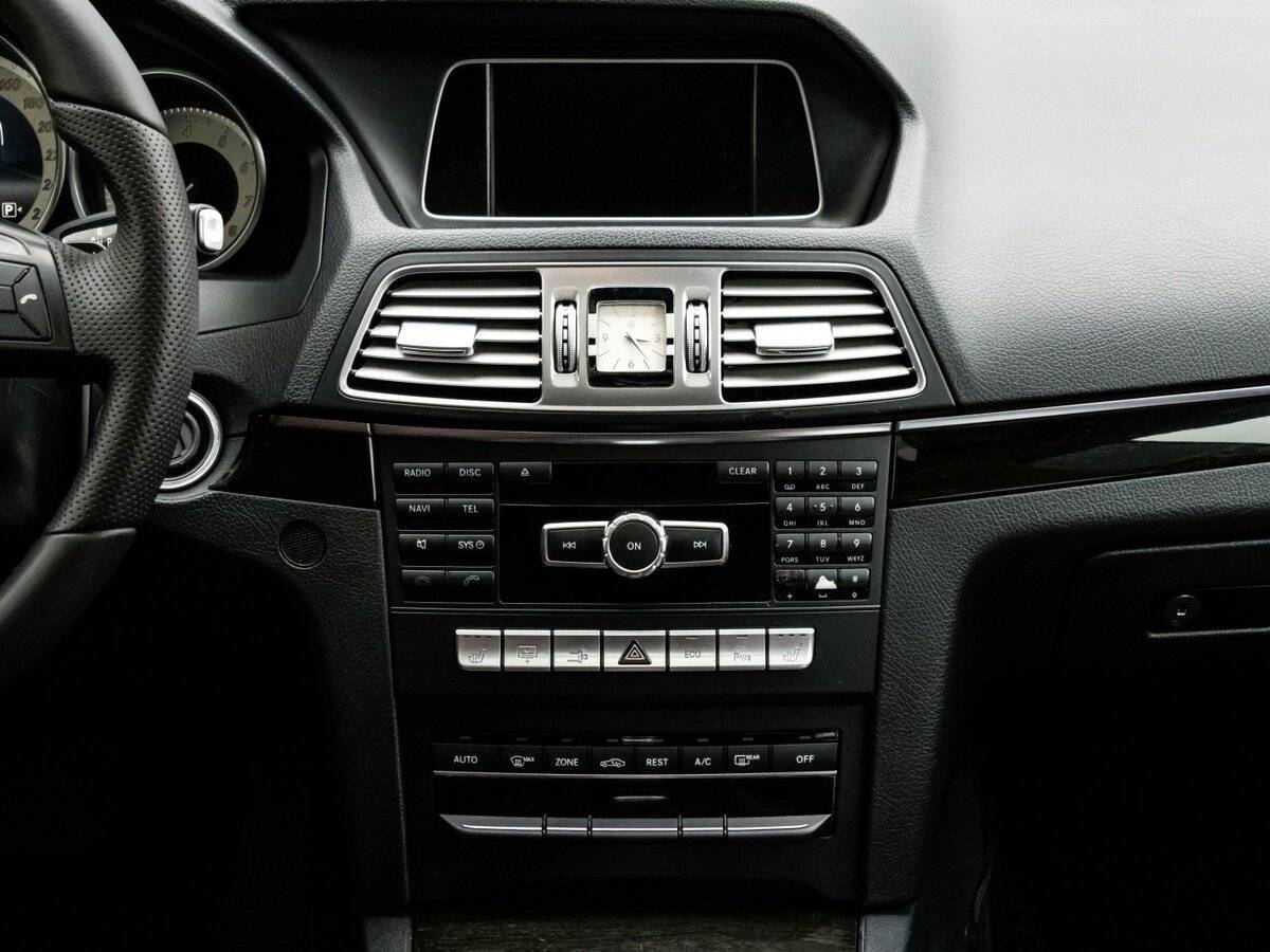 Mercedes-Benz E-Класс 200, 2013 Фото №16