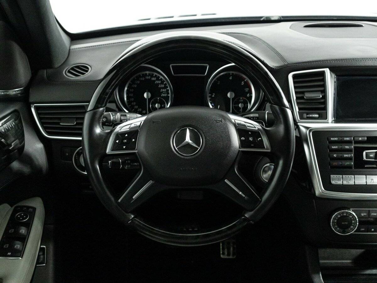 Mercedes-Benz GL-Класс 350 CDI BlueTEC, 2014 Фото №24