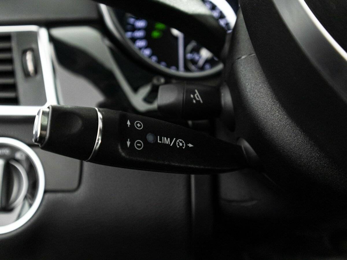 Mercedes-Benz GL-Класс 350 CDI BlueTEC, 2014 Фото №25