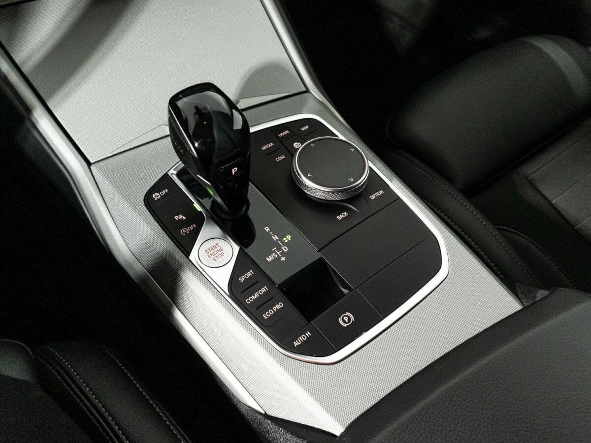 BMW 3 серии 320d, 2019 Фото №18