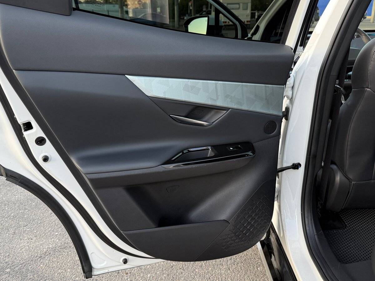 Changan UNI-T, 2023 Фото №19