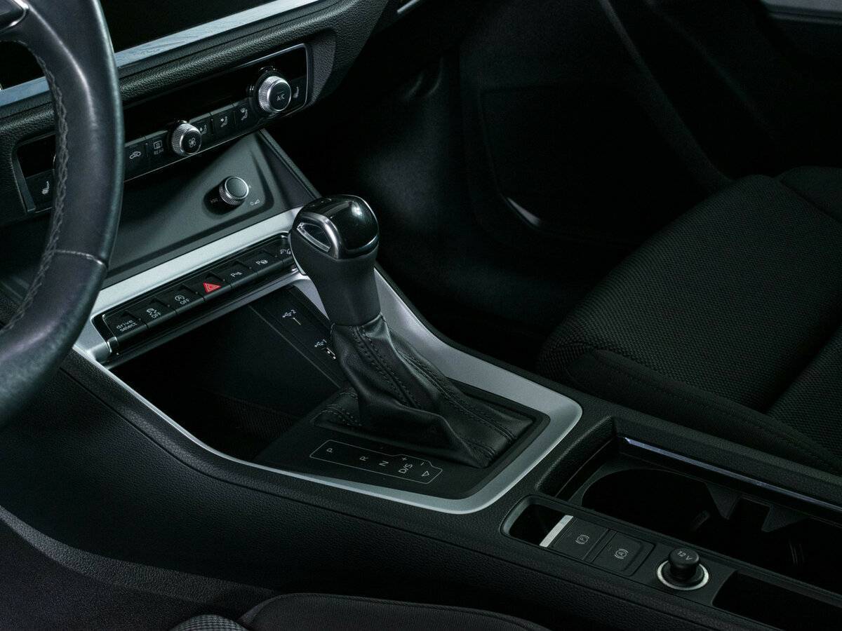 Audi Q3 40 TFSI, 2020 Фото №14