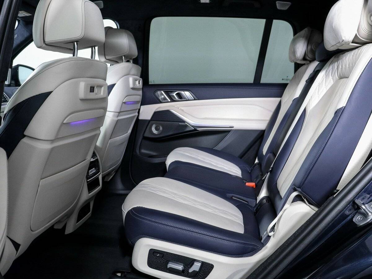 BMW X7 M50d, 2021 Фото №10