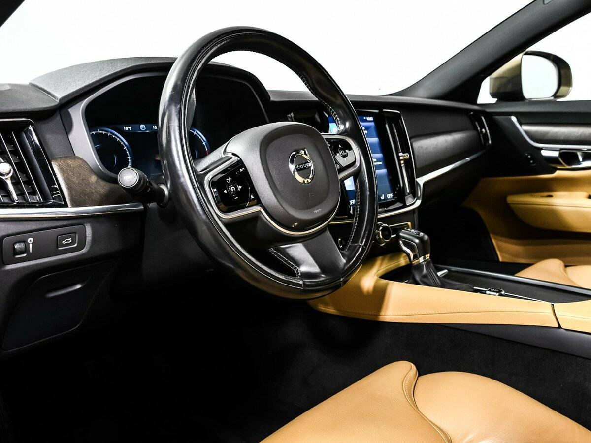 Volvo V90 Cross Country, 2017 Фото №12