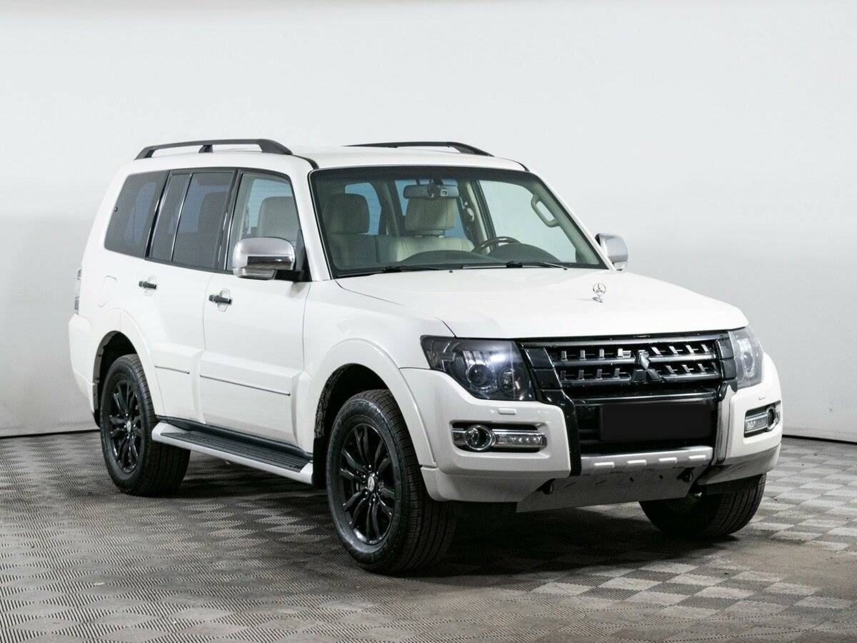 Mitsubishi Pajero, 2019 - 49 000 км. | Фото №3