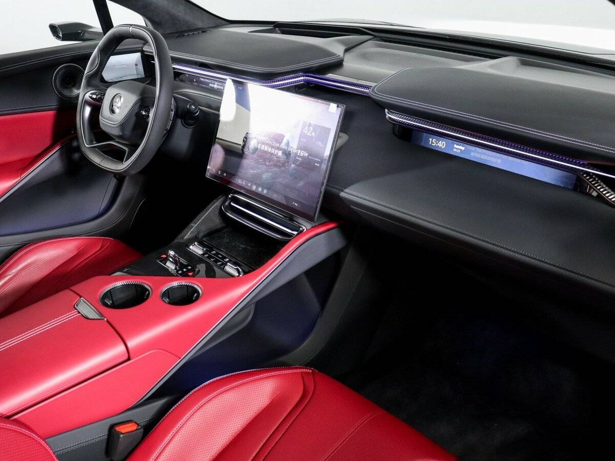 Lotus Eletre R, 2023 Фото №9