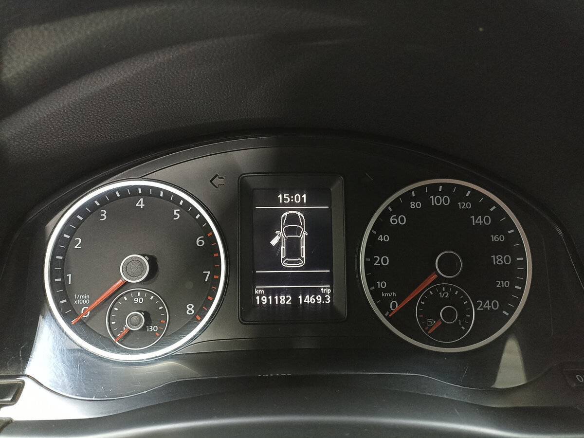 Volkswagen Tiguan, 2009 Фото №13