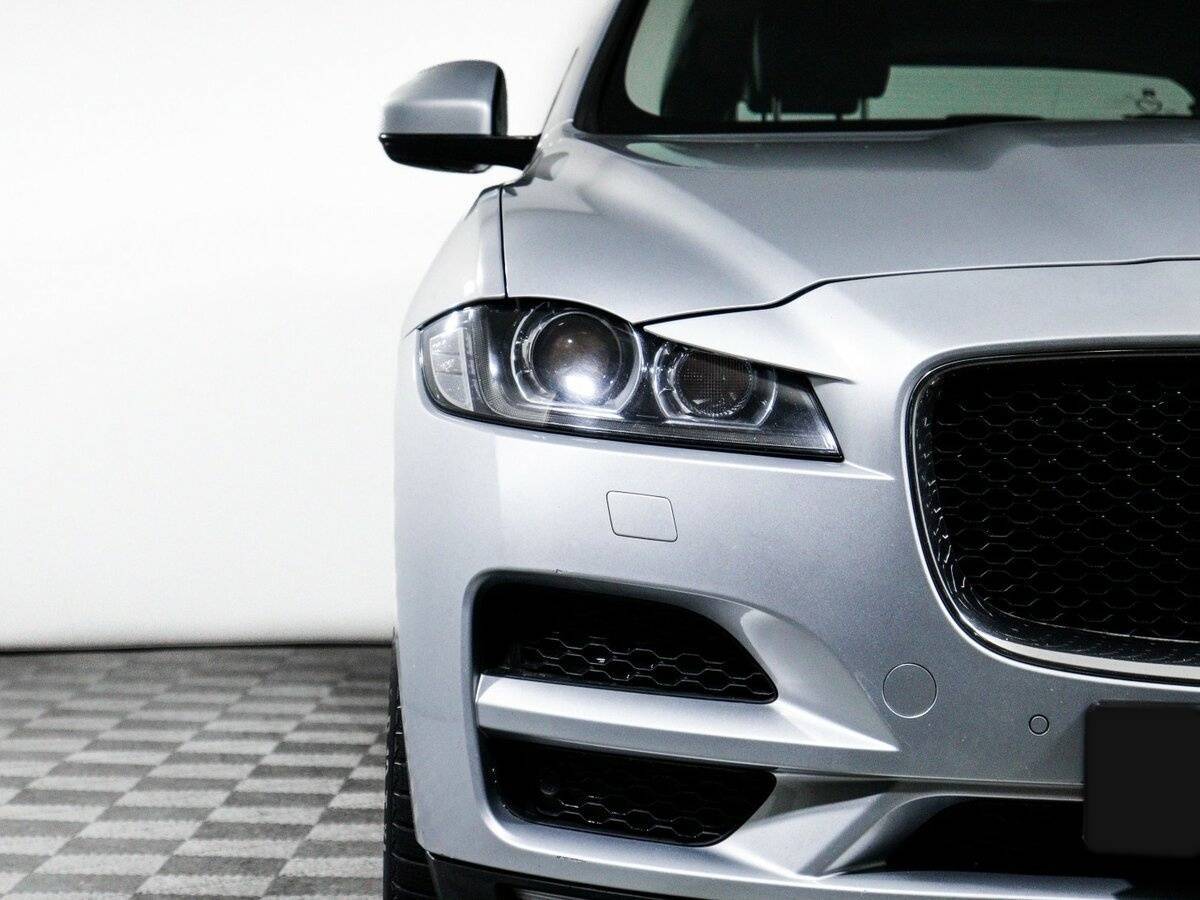 Jaguar F-Pace, 2018 Фото №15