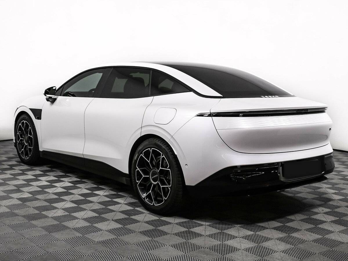 Zeekr 007 660, 2024 - 9 200 км. | Фото №7