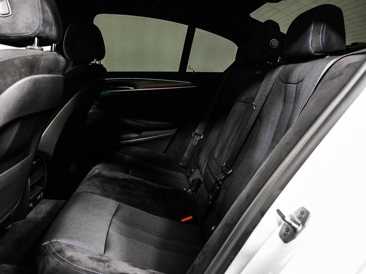 BMW 5 серии 520d xDrive, 2020 - 58 500 км. | Фото №7