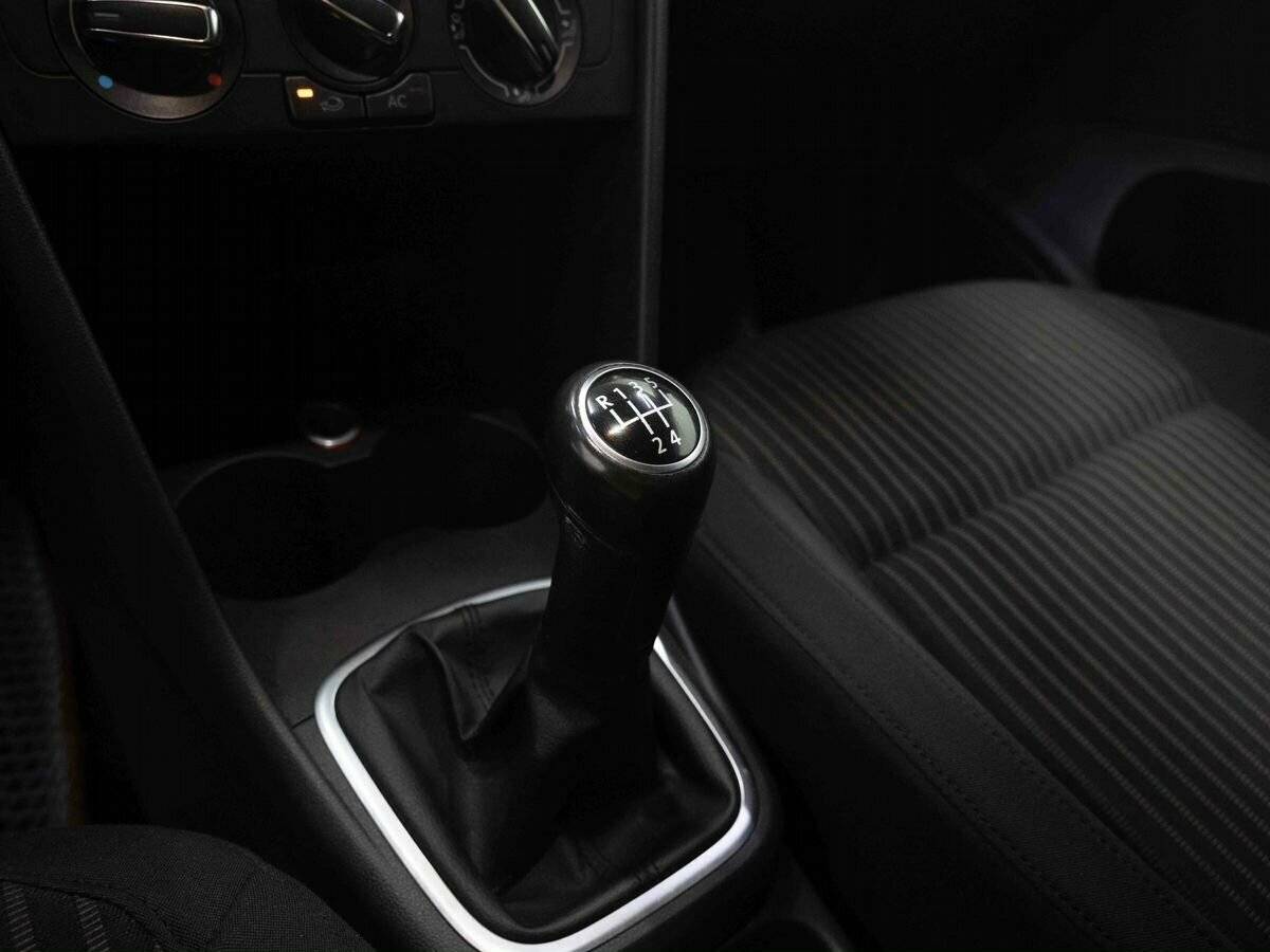 Volkswagen Polo, 2011 Фото №17