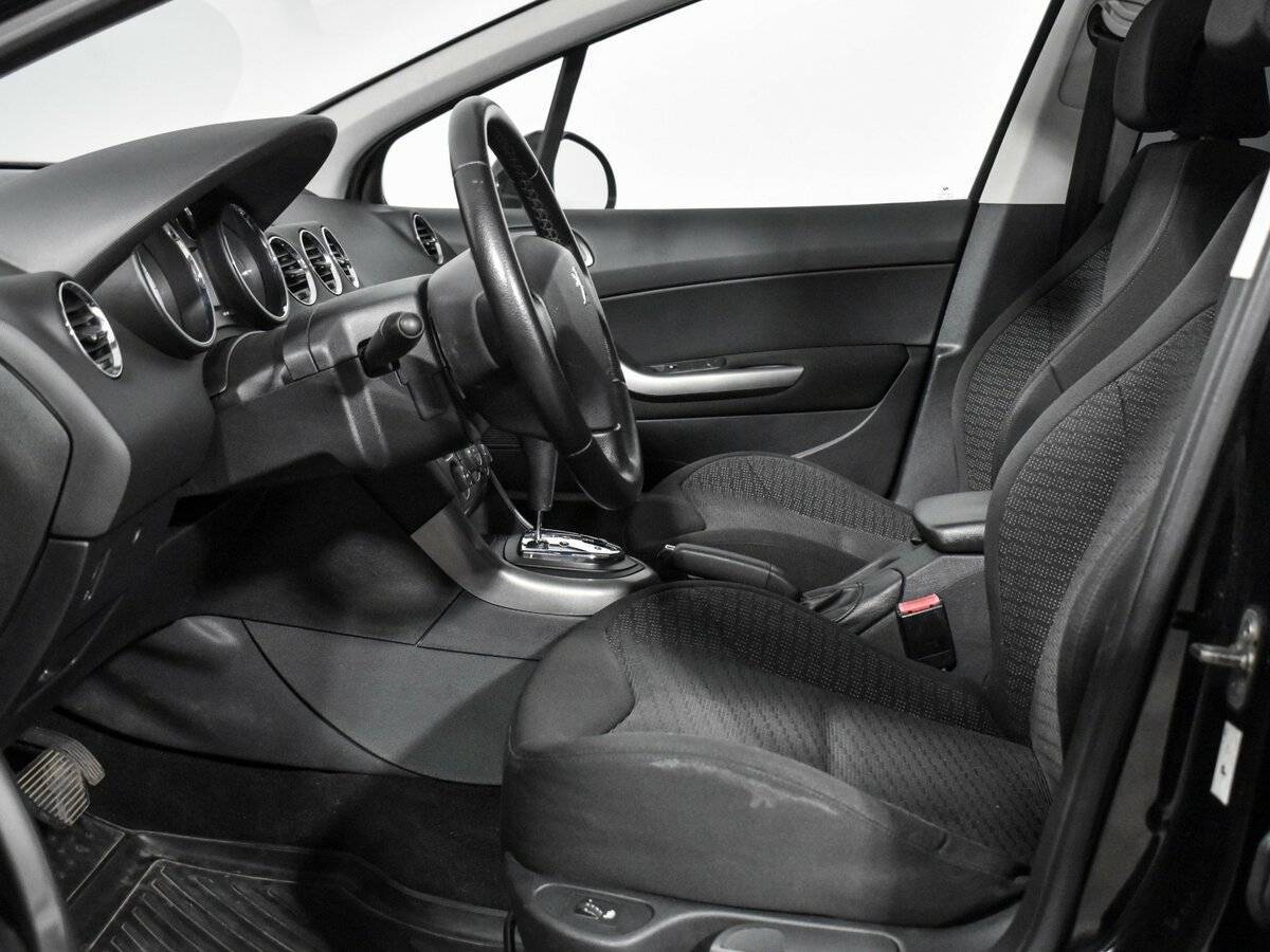 Peugeot 308, 2009 Фото №9