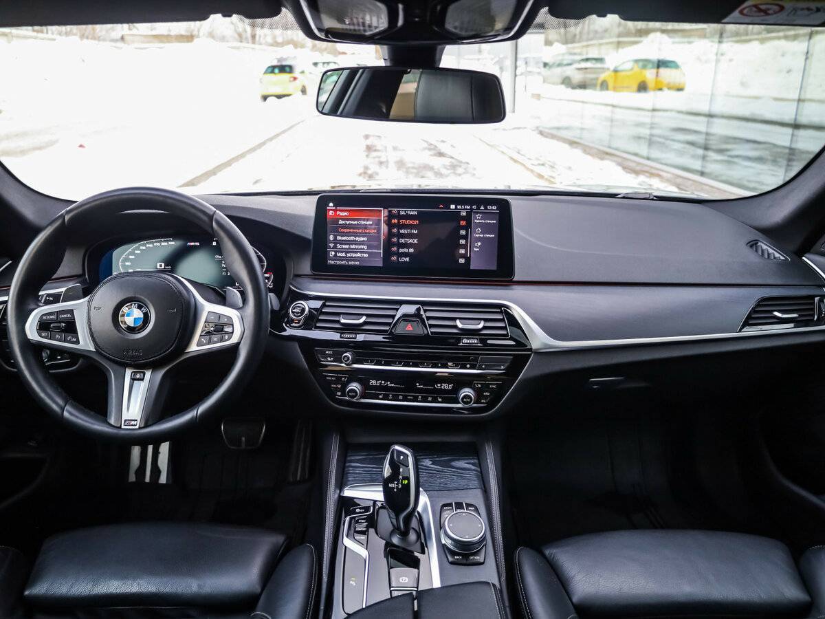 BMW 5 серии 520d xDrive, 2021 Фото №13