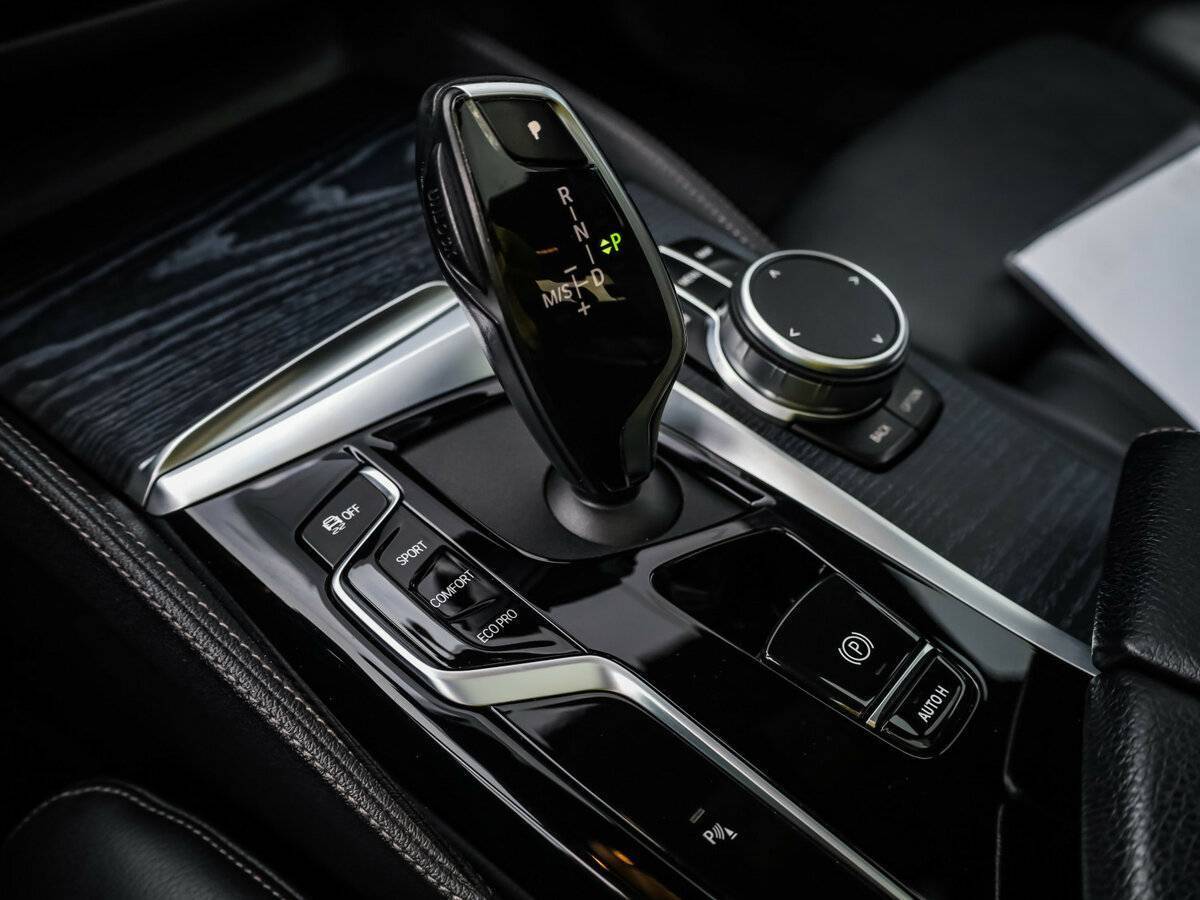 BMW 5 серии 520d xDrive, 2021 Фото №23