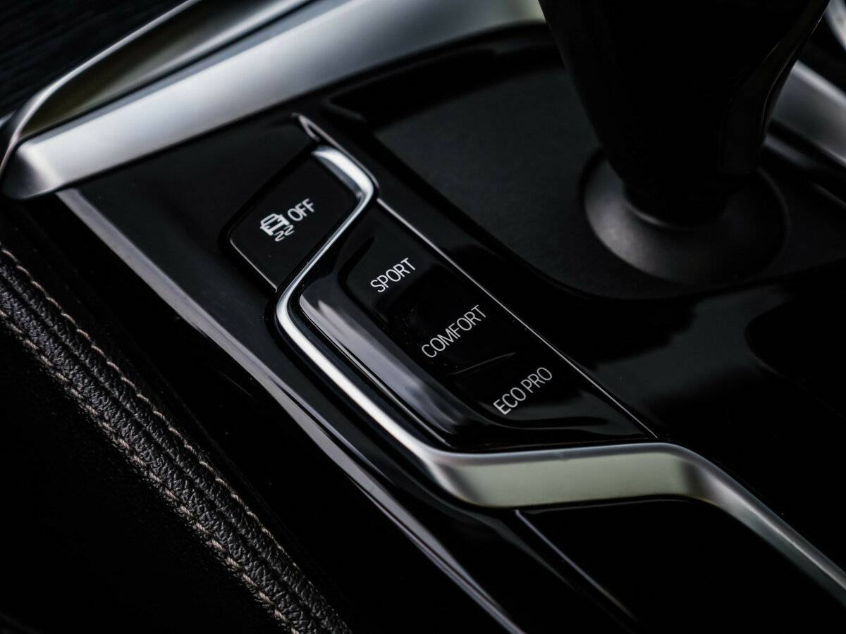 BMW 5 серии 520d xDrive, 2021 Фото №24