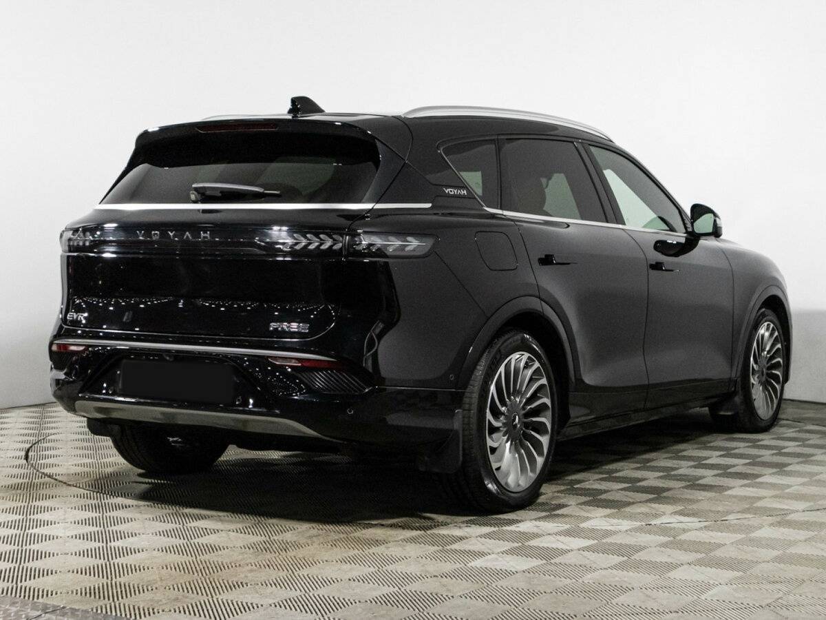 Voyah Free EVR, 2022 - 27 300 км. | Фото №4