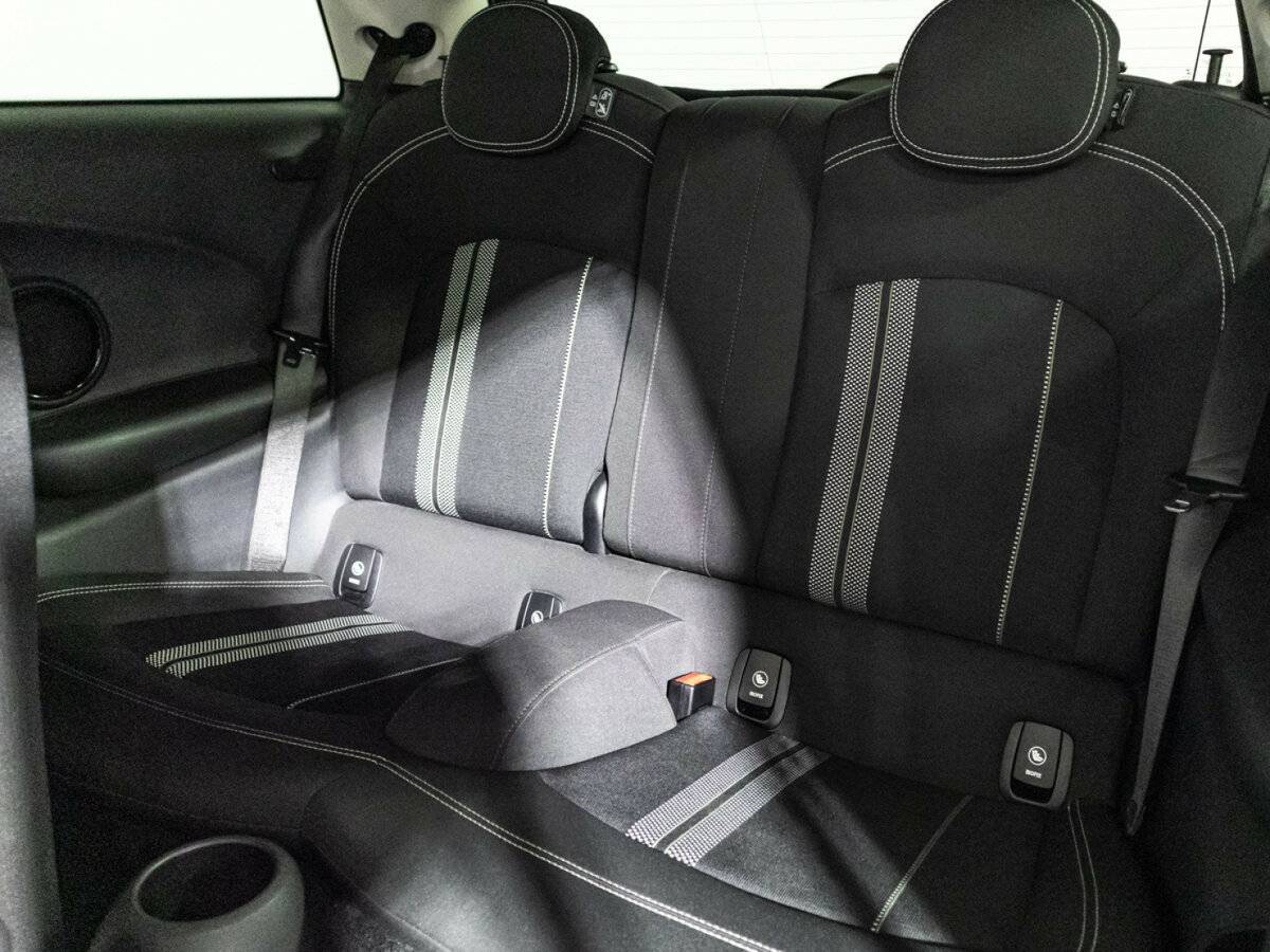 Mini Hatch Cooper S, 2016 Фото №10