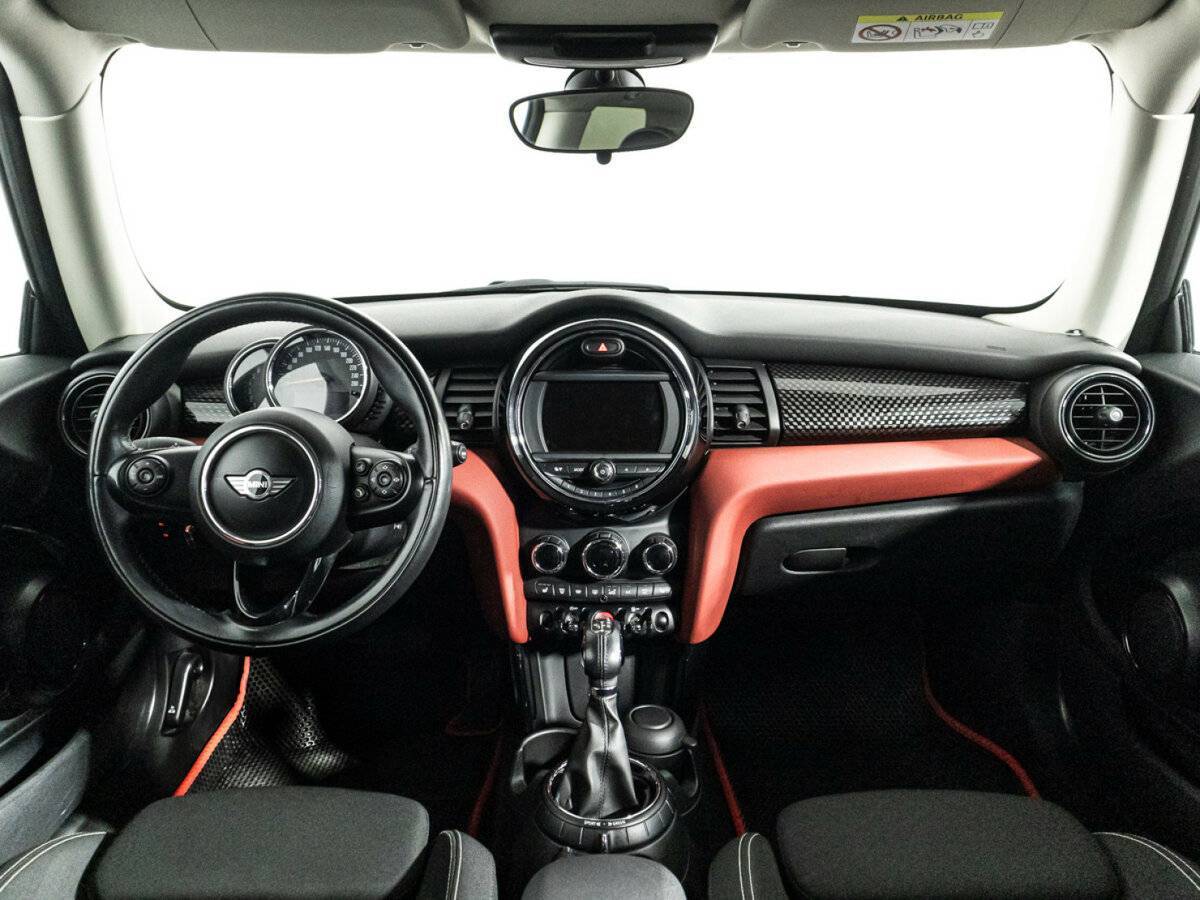 Mini Hatch Cooper S, 2016 Фото №13