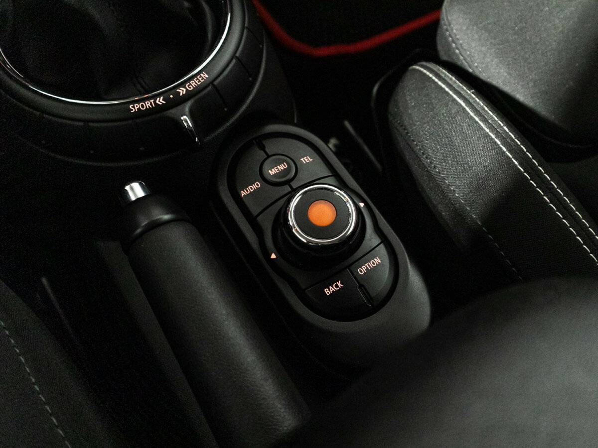 Mini Hatch Cooper S, 2016 Фото №19