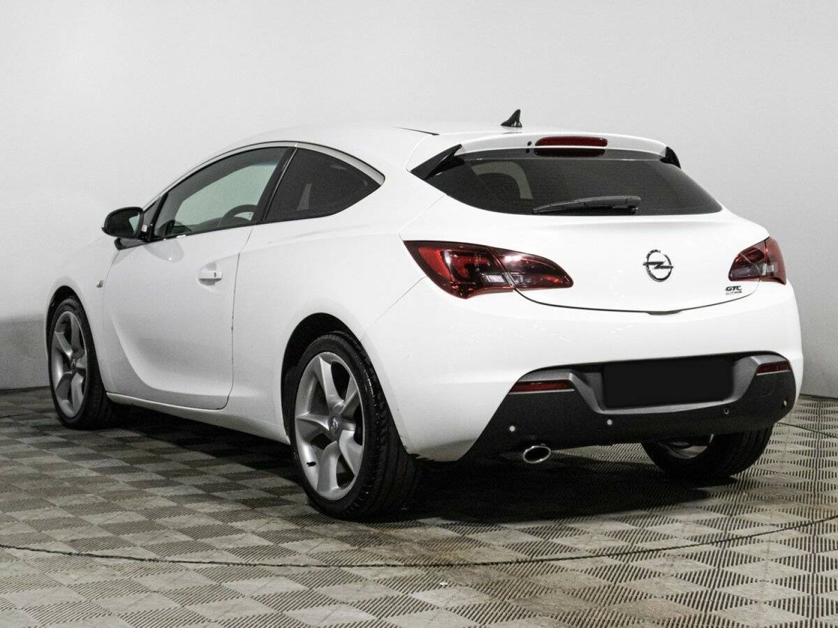Opel Astra GTC, 2013 - 178 683 км. | Фото №7