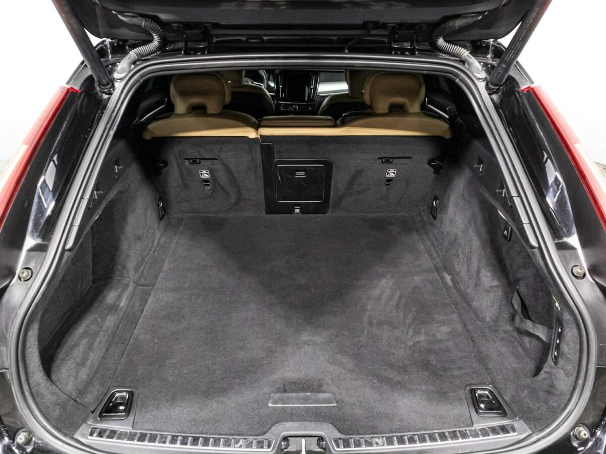 Volvo V90, 2018 Фото №15