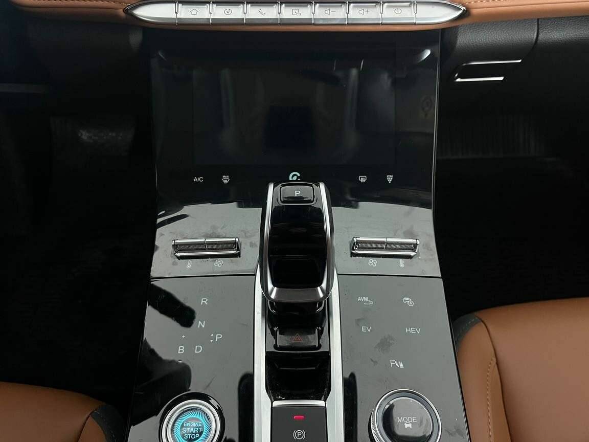 Chery Tiggo 8 Pro e+, 2023 Фото №10