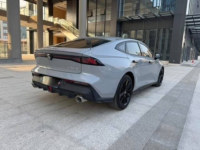 Changan UNI-V, 2022 - 32 000 км. | Фото №6