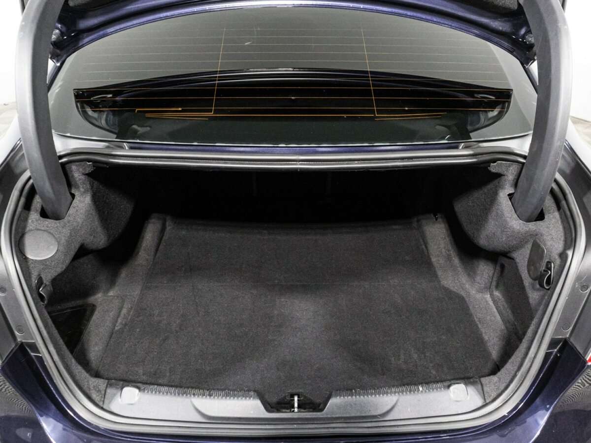 Jaguar XE, 2016 Фото №15