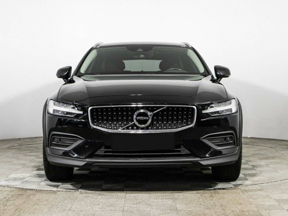 Volvo V60 Cross Country, 2019 - 149 126 км. | Фото №2