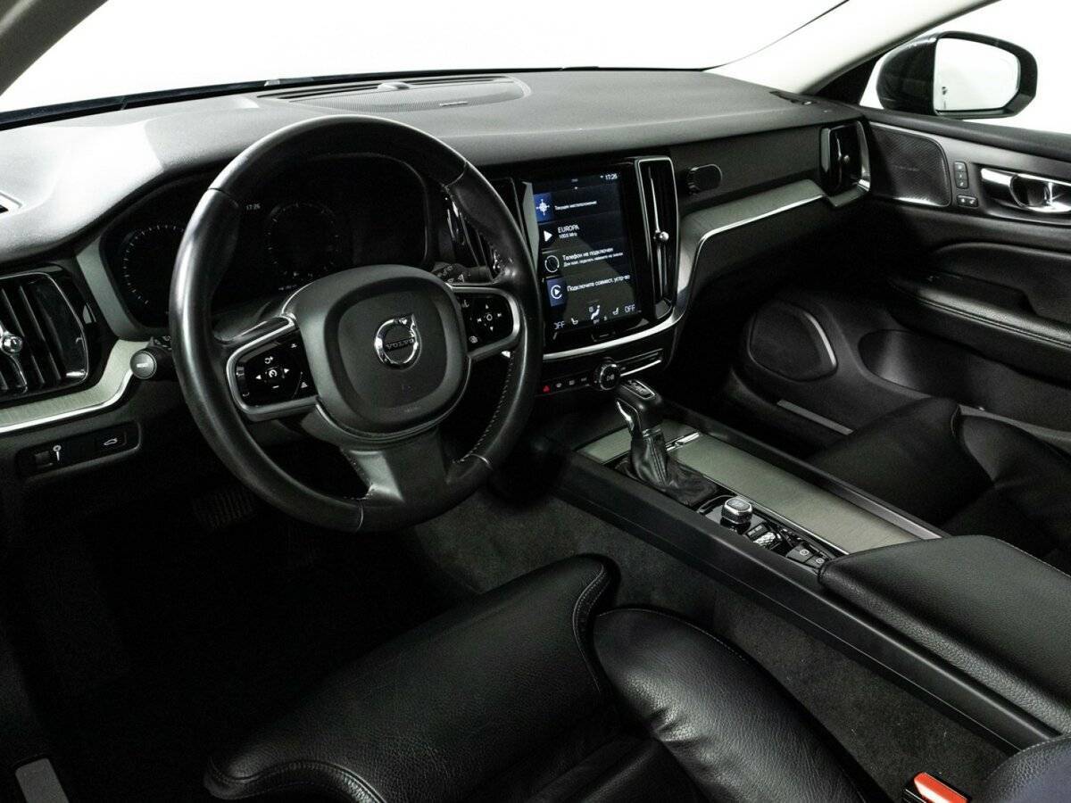 Volvo V60 Cross Country, 2019 Фото №11