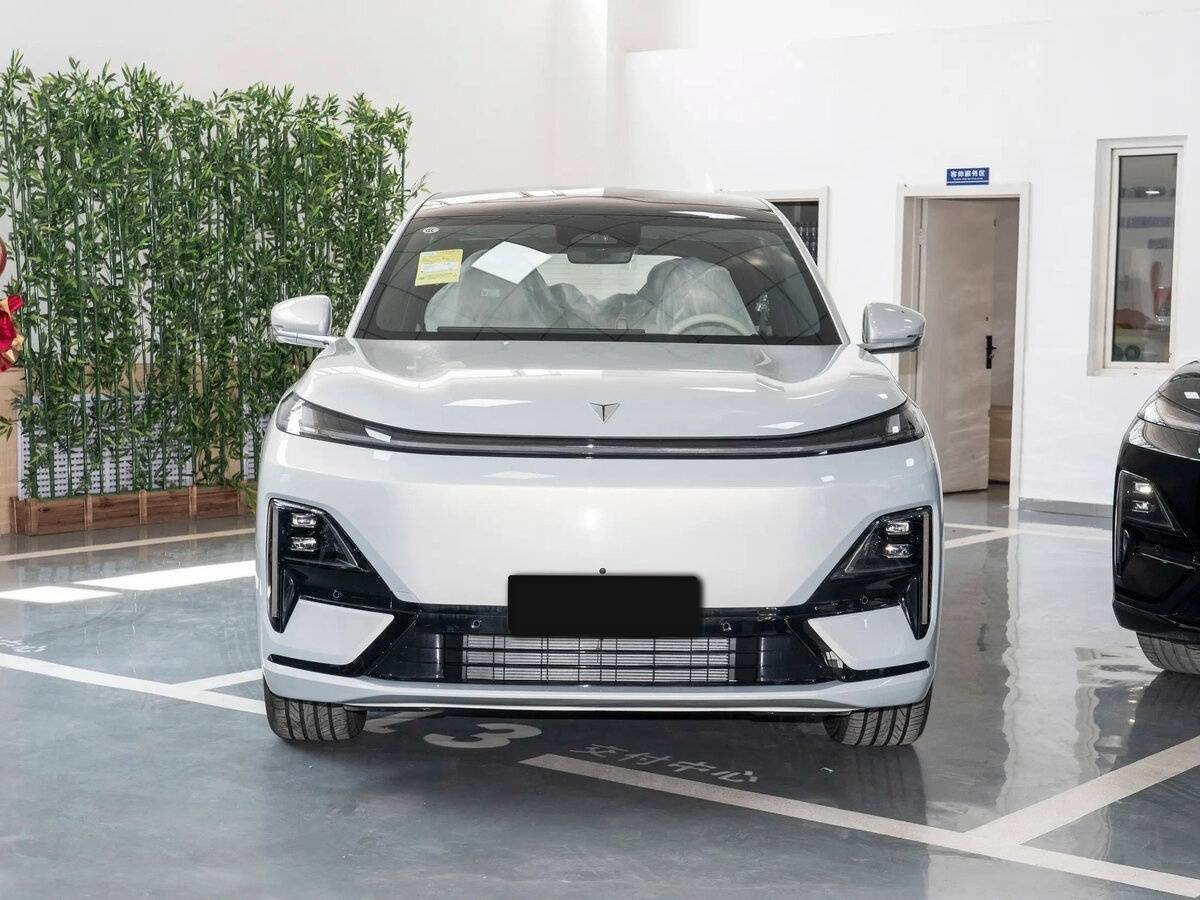 Changan Deepal S09, 2025 - 50 км. | Фото №2