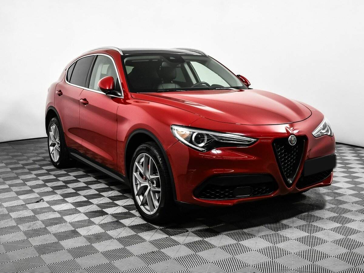 Alfa Romeo Stelvio, 2017 - 75 972 км. | Фото №3