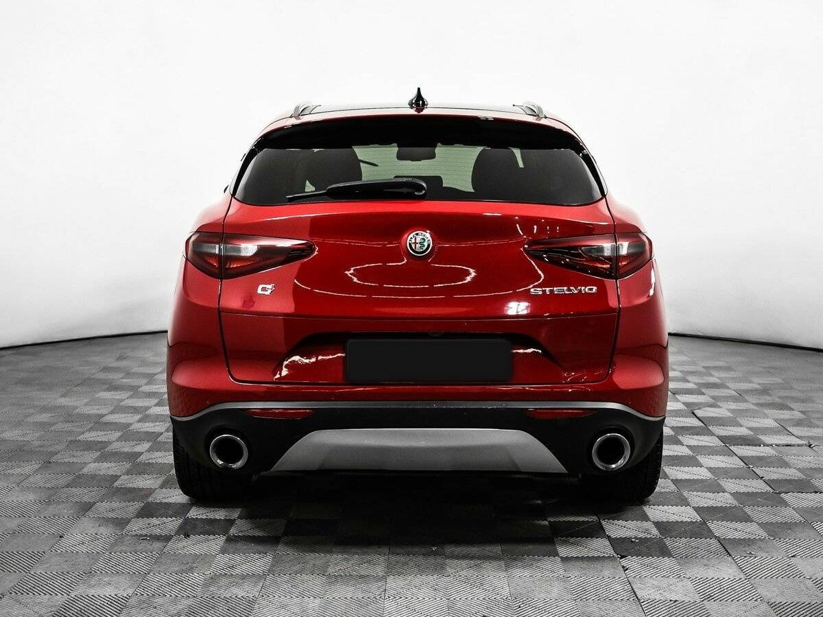 Alfa Romeo Stelvio, 2017 - 75 972 км. | Фото №6
