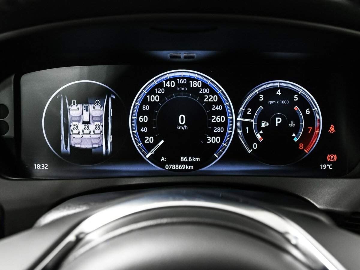 Jaguar XE, 2018 Фото №10