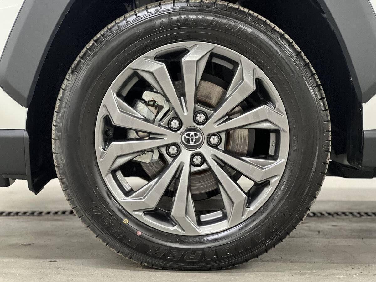 Toyota RAV4, 2024 Фото №18