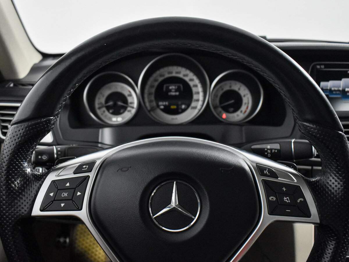 Mercedes-Benz E-Класс 250, 2015 Фото №19