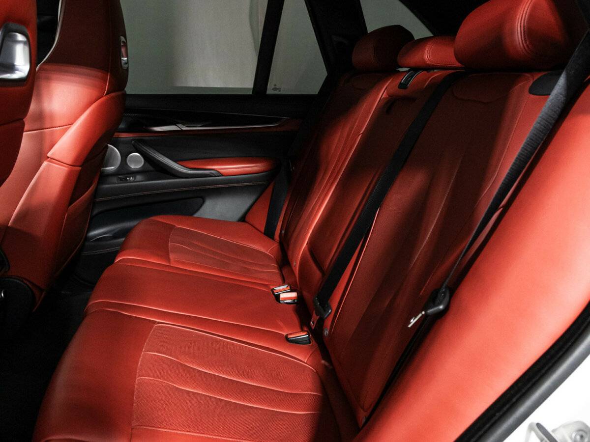 BMW X5 M, 2018 Фото №10