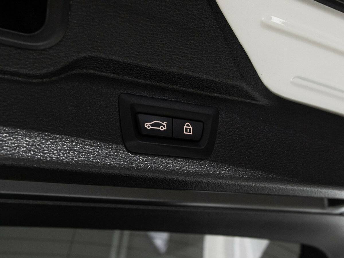 BMW X5 M, 2018 Фото №16