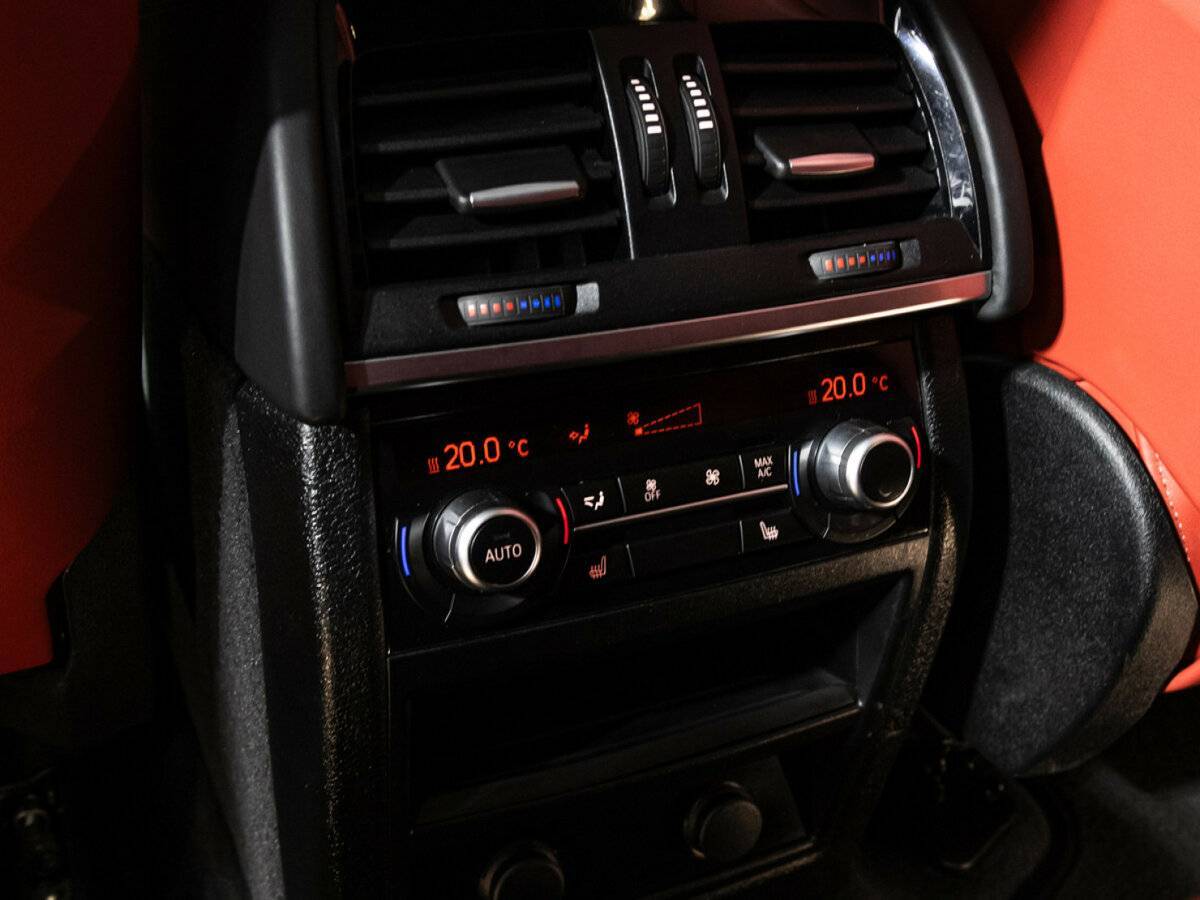 BMW X5 M, 2018 Фото №18