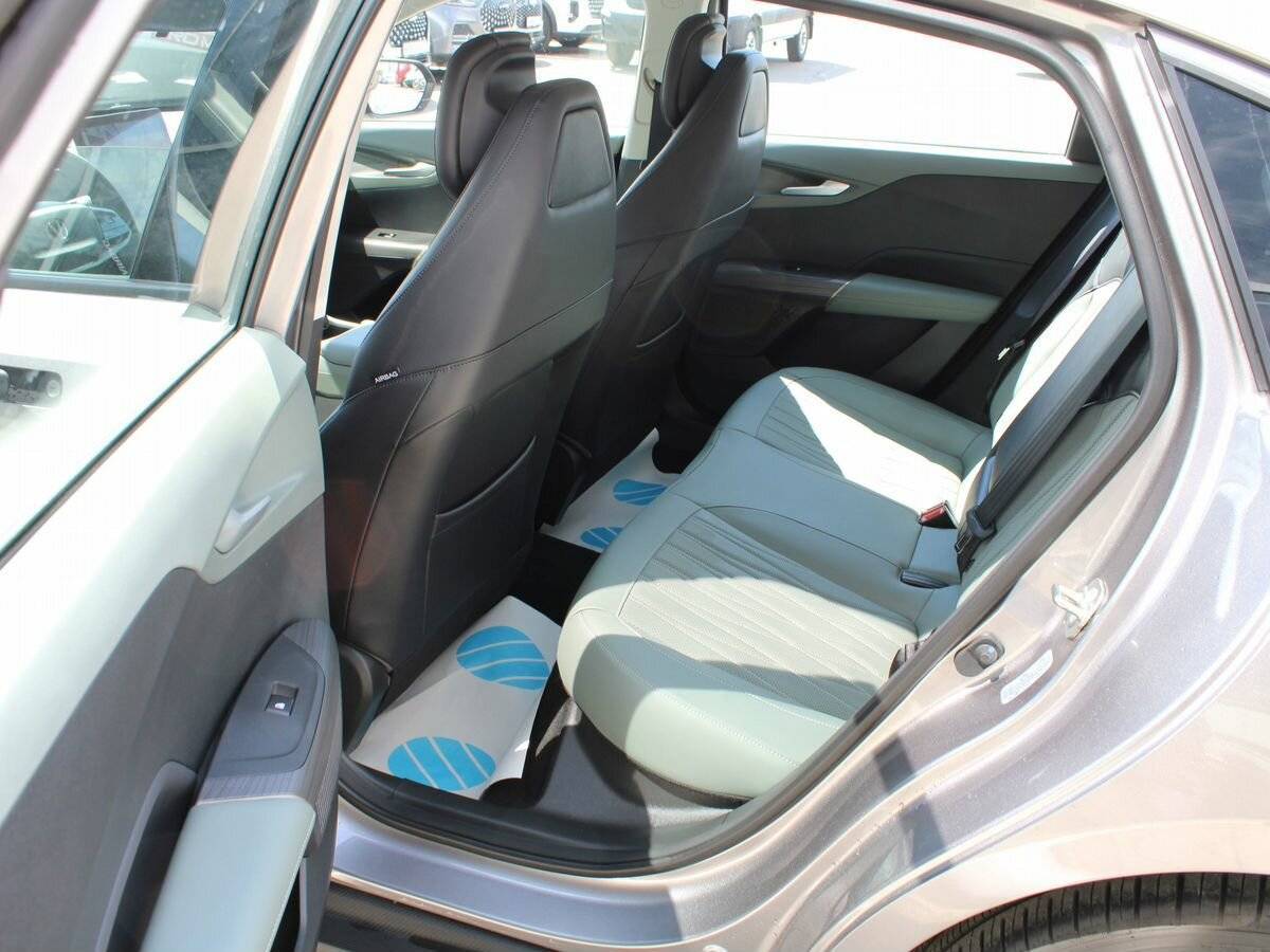 Changan Lamore, 2023 Фото №19