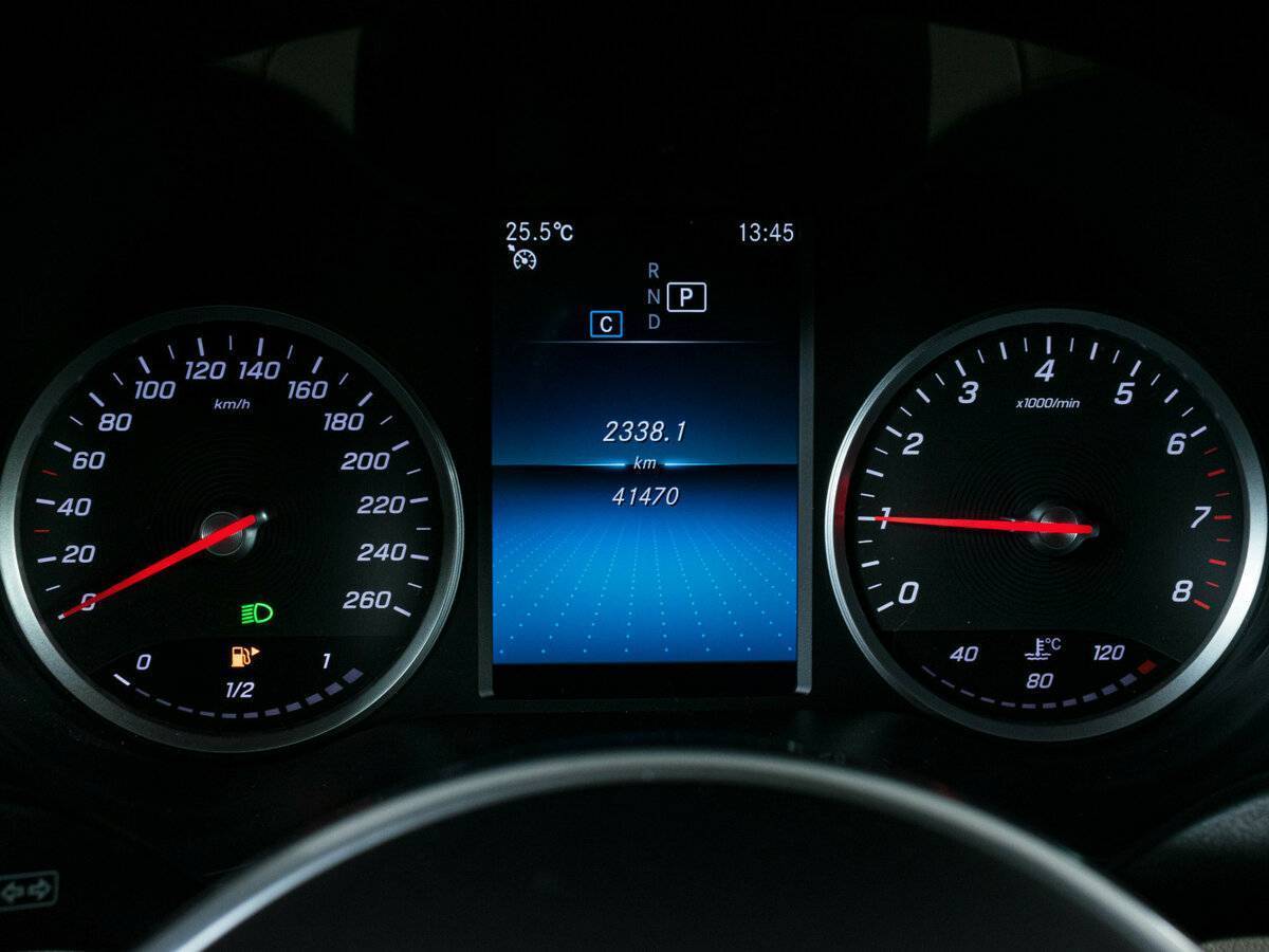 Mercedes-Benz GLC 200, 2021 Фото №14