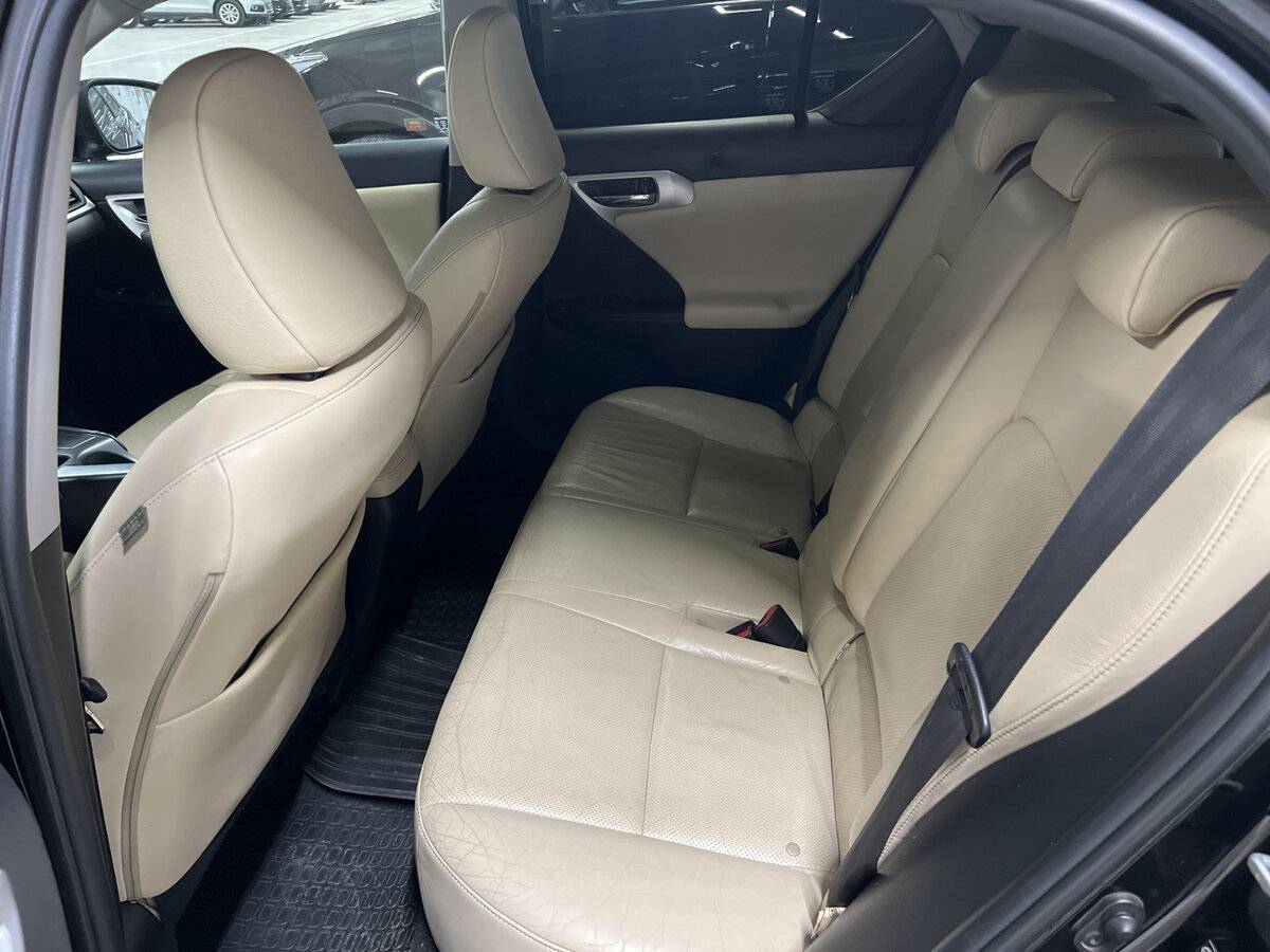 Lexus CT 200h, 2011 Фото №12