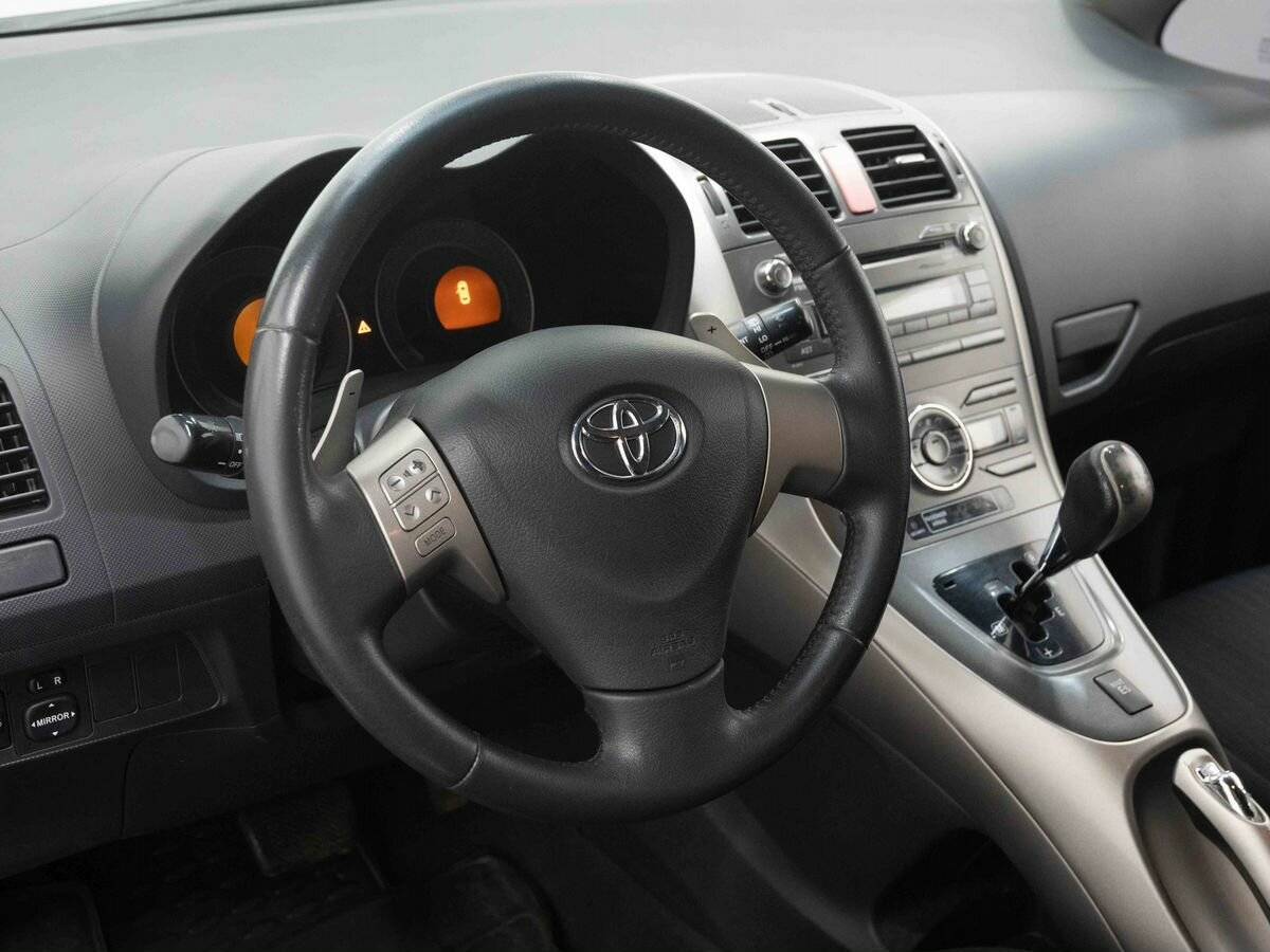 Toyota Auris, 2008 Фото №14