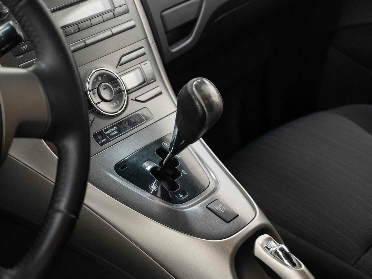 Toyota Auris, 2008 Фото №18