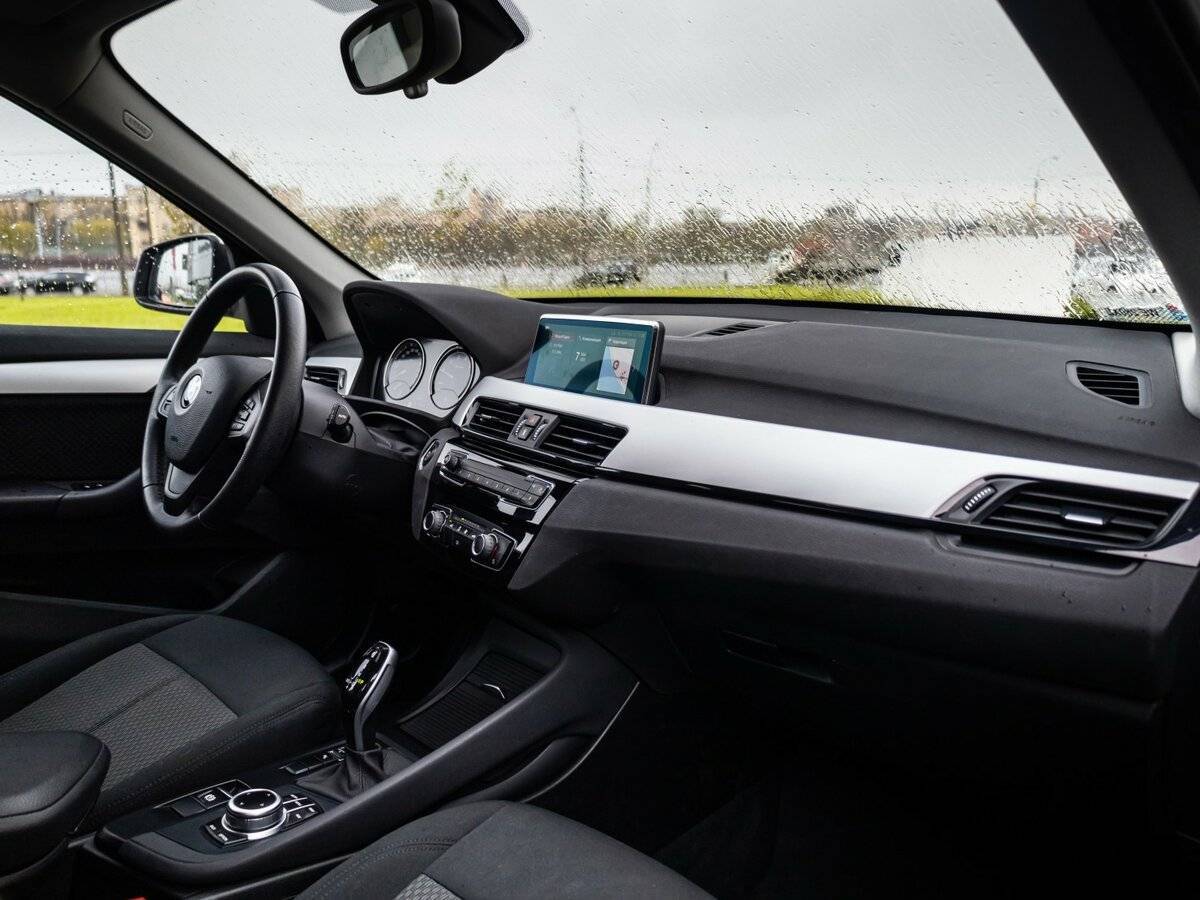 BMW X1 18i sDrive, 2019 Фото №9