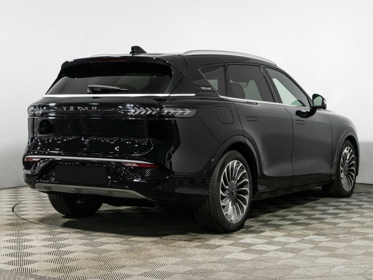 Voyah Free EVR, 2023 - 17 000 км. | Фото №5