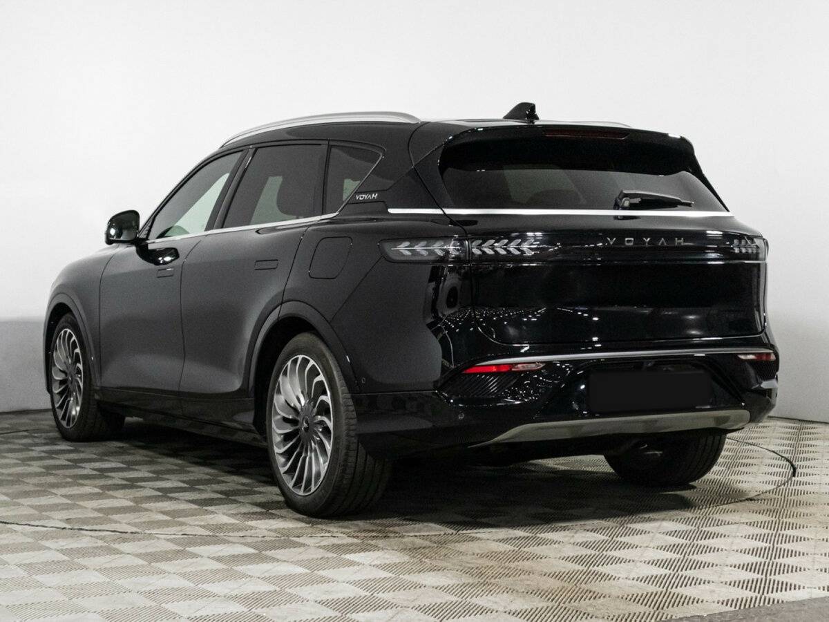 Voyah Free EVR, 2023 - 17 000 км. | Фото №7