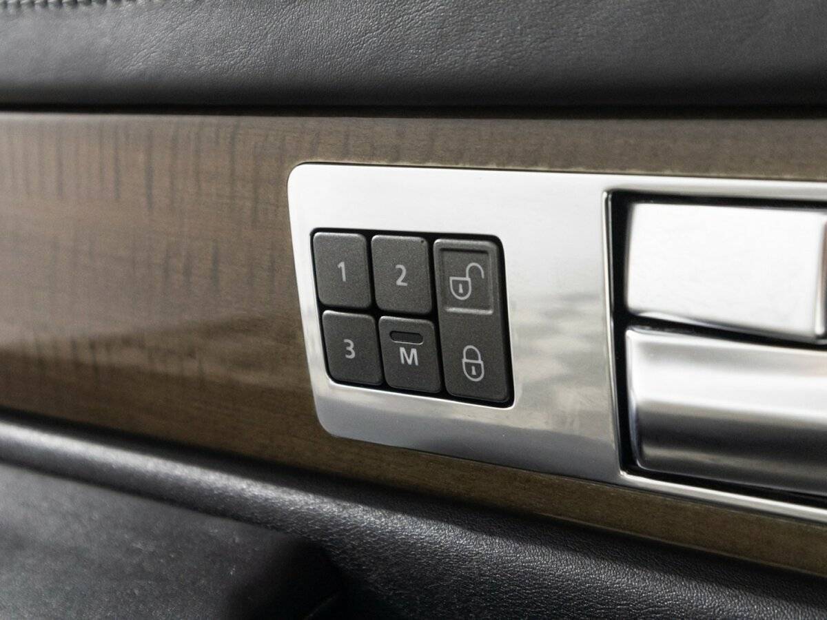 Land Rover Range Rover Sport, 2010 Фото №16