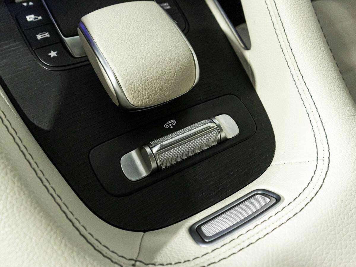 Mercedes-Benz GLE Coupe 400 d, 2020 Фото №24